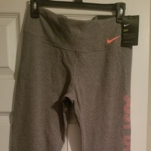 Nike workout leggings